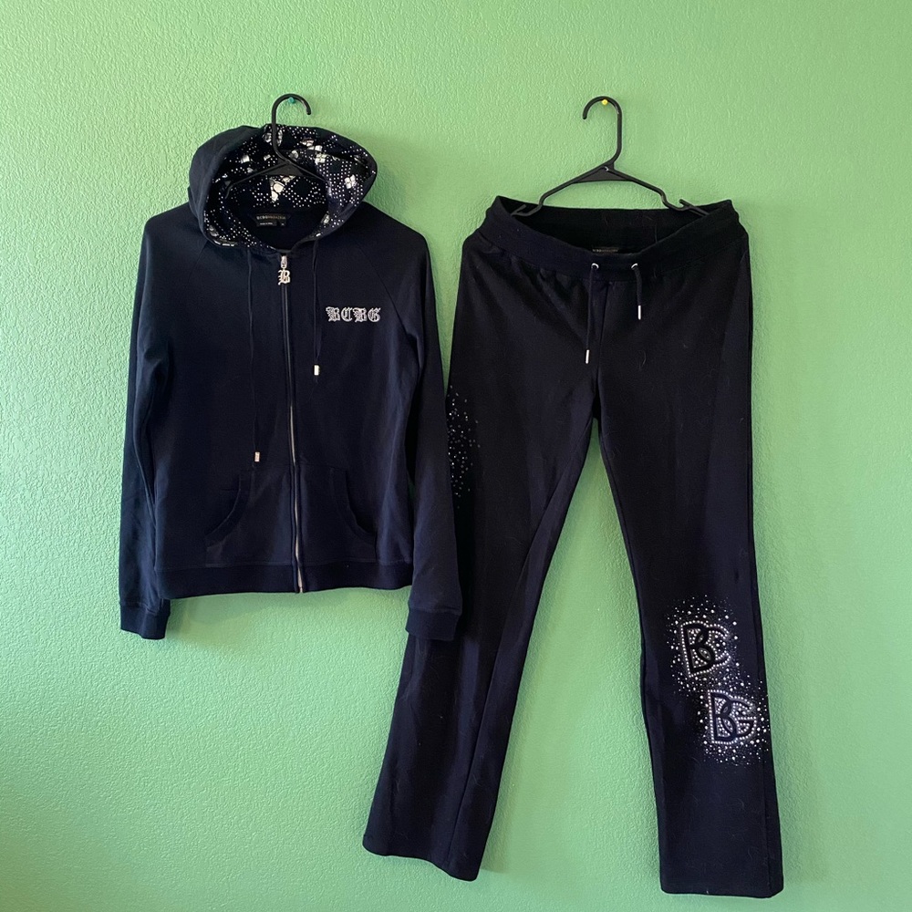 Two piece Woman’s track suit